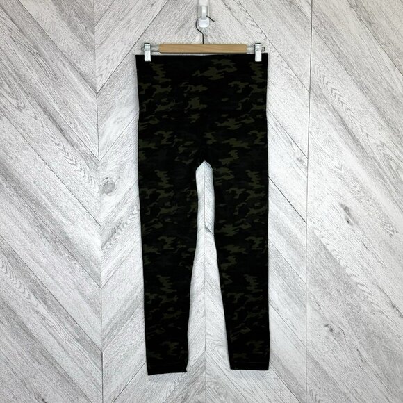 Spanx Leggings Look At Me Now Womens Plus Size 2X Camouflage Camo Green New NWT - Picture 6 of 7